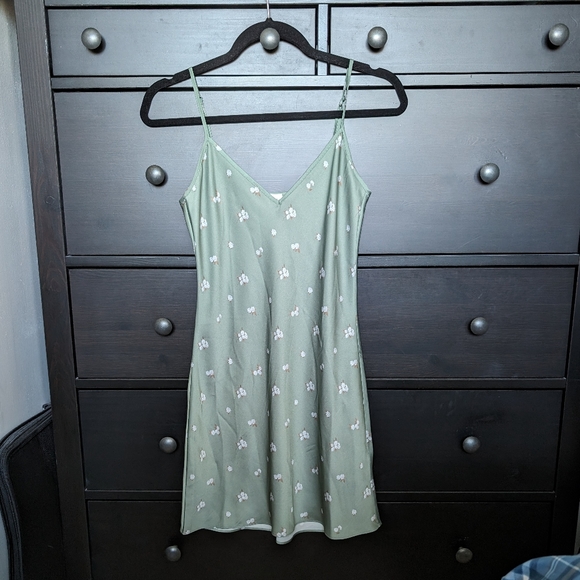 Aritzia Wilfred Only Mini Slip Dress - Picture 3 of 11